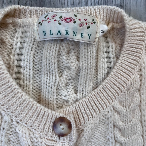Blarney Woolen Mills Pure New Wool Knit Cream Sweater Cardigan, Size Medium - Picture 4 of 11